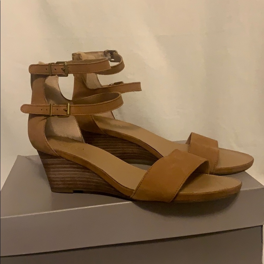 Wedge sandal